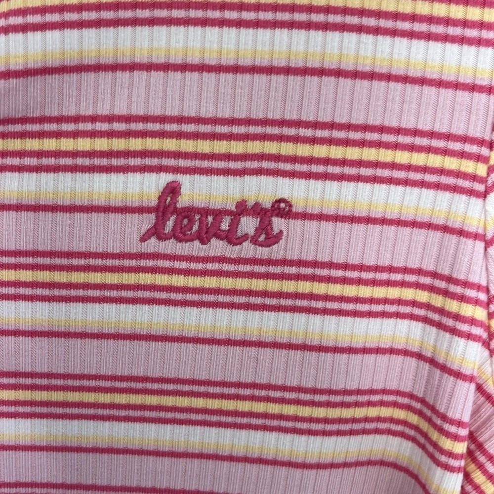 Girls Levi's Stripe Tee Size XL